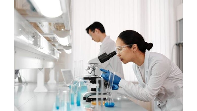 Diğer İnsanlar İçin Yaşamak