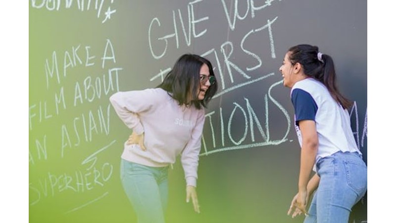 Sert Konuşmaların Ardındaki Gerçek