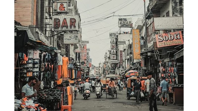 Zorla Yaşatılan Hayatlar