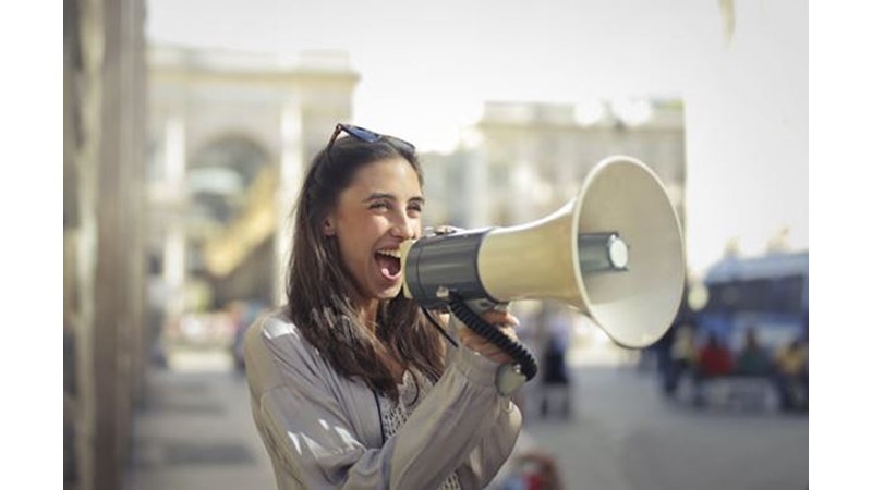 Çok Konuşmanın Kötü Yanı