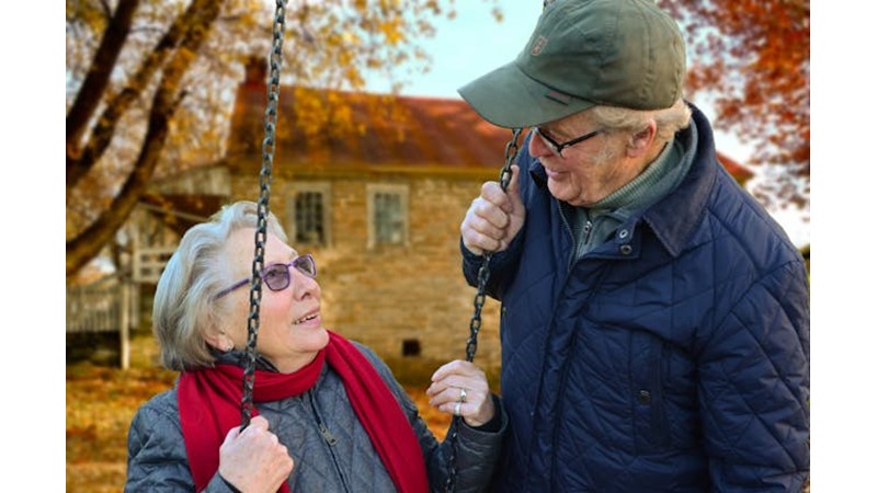İnsanların Yaşlandıkça Sevimli Olması