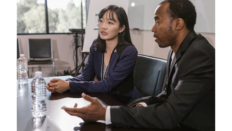 Bir Yalanı Savunma Çabası