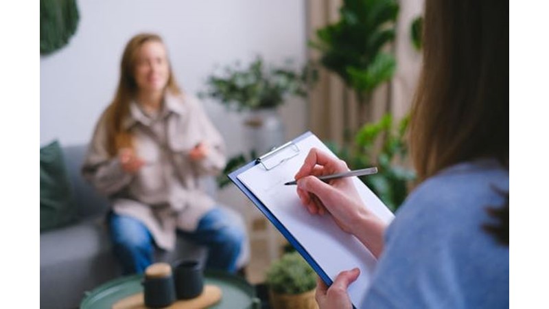 Bilmeyen İnsanın Karar Vermesi