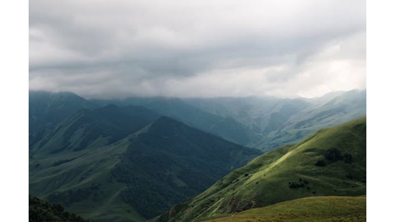 Arnavutluk Hala Direniyor