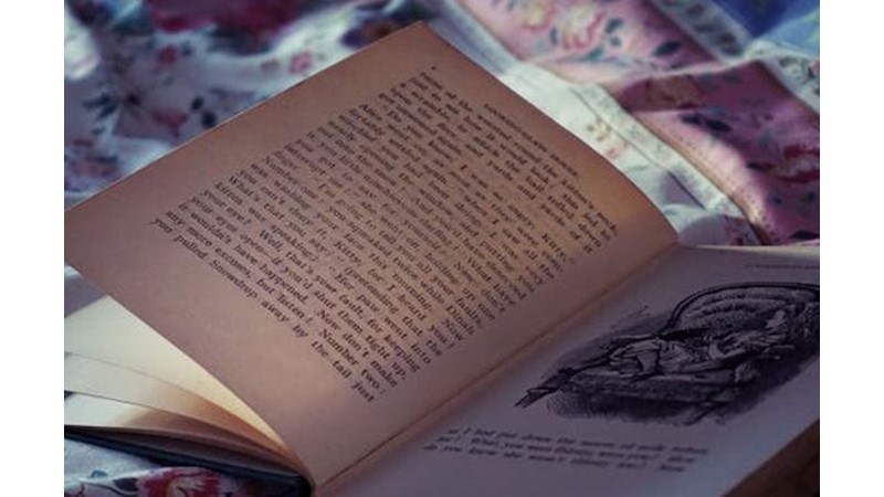 Hikayelerle Anlatım