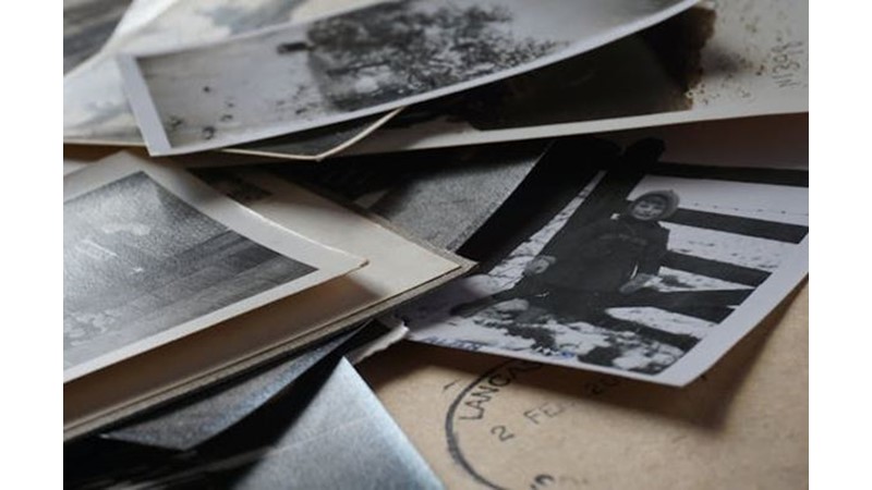 Geçmişe Yüklenen Aşırı Anlam