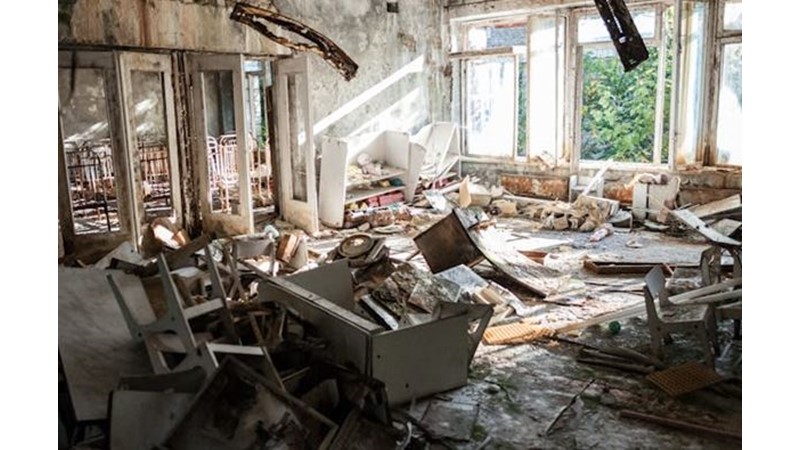 Yokluğun Övülmesi