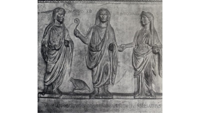 BAZEN SANIĞI BAZEN  MAĞDURU SAVUNAN AVUKAT TANRIÇALAR