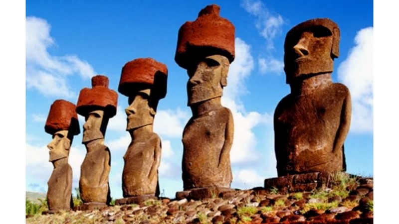 SCULPTURES ON THE WORLD HERITAGE LIST ARE DAMAGED!