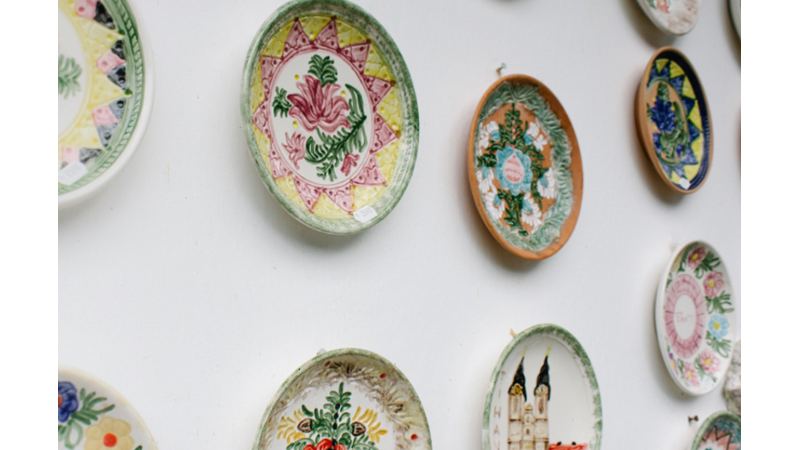 BAZI TABAKLARDA YEMEK YEMEYE KIYAMAZSINIZ: EL EMEĞİ TABAK ÇİZİMLERİ