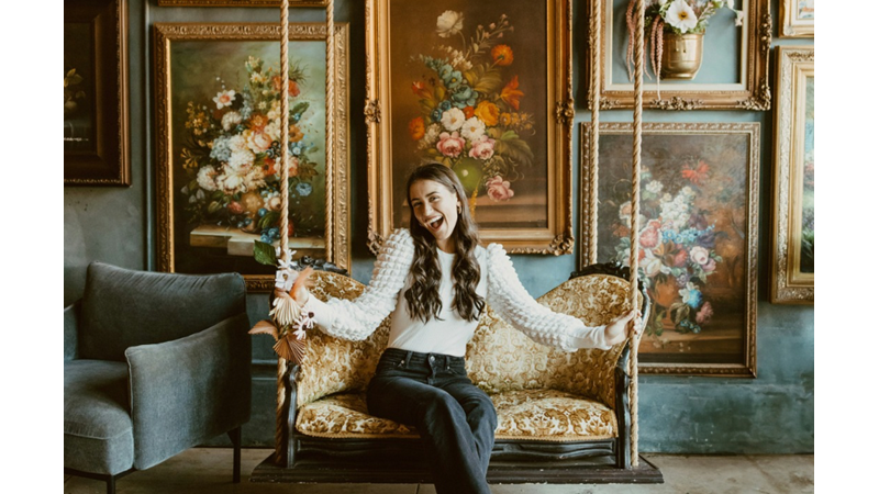 BİR BAŞKASINA ANLATMALIK OLMAYAN MİNİK MUTLULUKLAR: YÜZÜMÜZDE GÜLÜMSEME VE İÇİMİZDE RAHATLAMAYA SEBEP OLANLAR