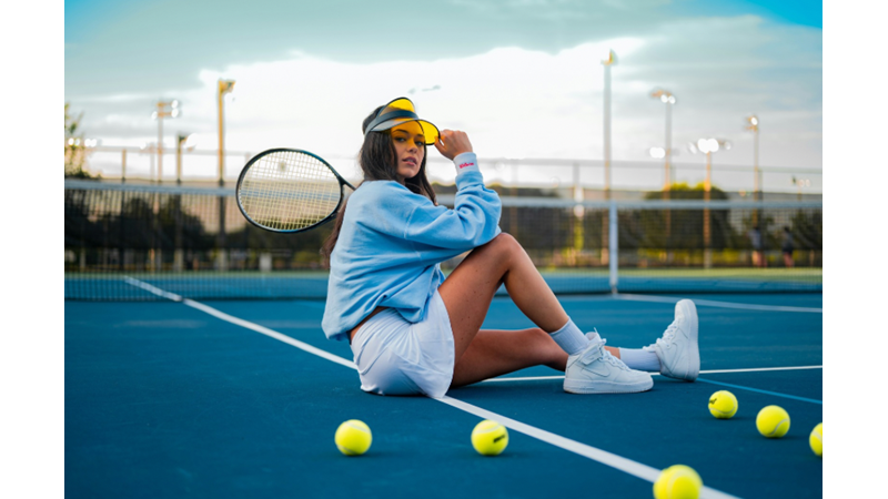 WIMBLEDON’IN POPÜLERİTESİ ARTTIKÇA TENİS ETEKLERİ İLE KOMBİN YAPMA İSTEĞİMİZ DE ARTIYOR