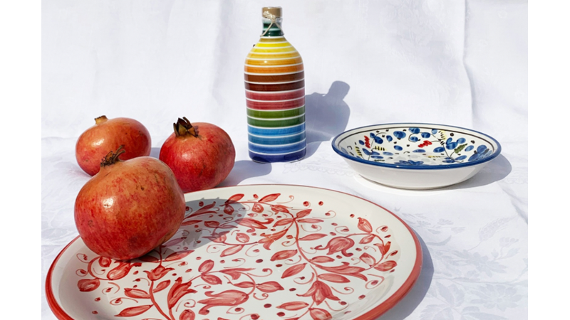 BENİM İÇİN EN GÜZEL SOFRALAR BÖYLE KURULUYOR: BEYAZ YEMEK TABAKLARINIZI TAMAMLAYACAK SERAMİK TABAK ÖRNEKLERİ