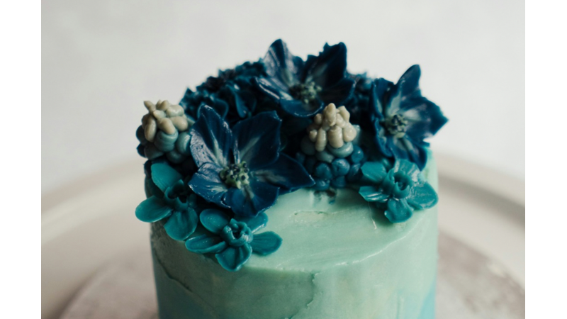 ÇİKOLATA YERİNE MAYDONOZ SAPI: YERİNİ TUTMUYOR AMA SONRASINDA BİR ŞEY YİYESİNİZ DE GELMİYOR