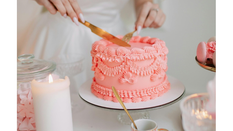 PASTA MI GERÇEK Mİ?: ÇOK BÜYÜLENİYORUM AMA NE GEREK VAR Kİ BUNA DEMEKTEN DE ALIKOYAMIYORUM KENDİMİ