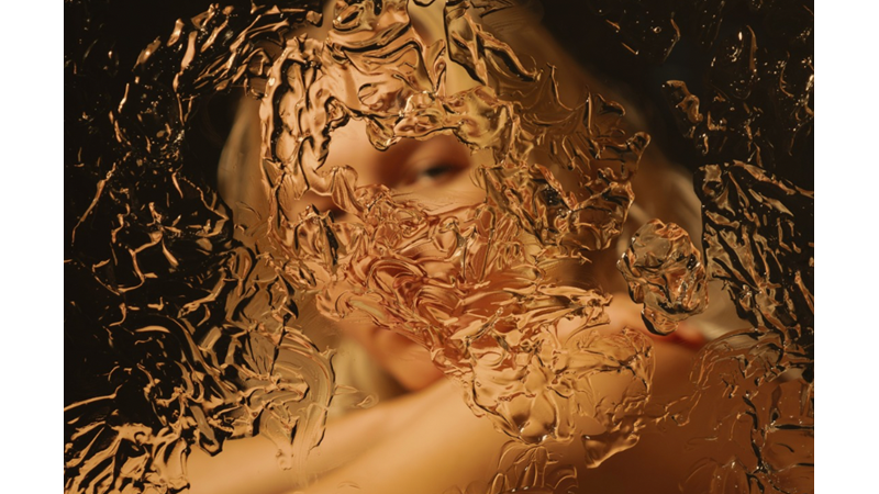 JÖLEYİ SAÇIMIZA SÜRERSEK FOTOĞRAFLARDA DAHA İYİ ÇIKABİLİRİZ AMA YA EKRANA SÜRERSEK FOTOĞRAFLARIMIZ NASIL OLUR? CEVABI İÇERİĞİMİZDE!