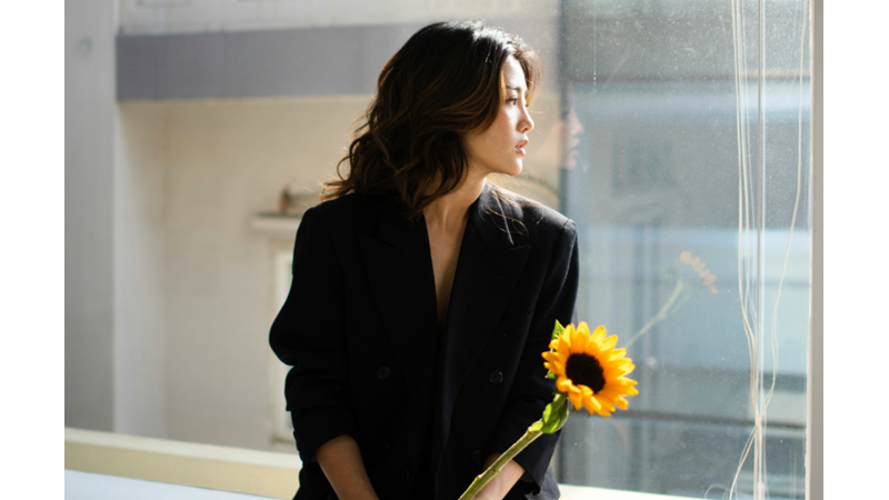 ARI GİBİYİZ: NE KADAR ZAMAN GEÇERSE GEÇSİN ÇİÇEKLER BİZE HER ZAMAN GÜZEL GELİYOR