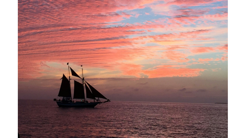 DUMLUPINAR DENİZALTISINDA 81 ŞEHİT: DENİZ ŞEHİTLERİNİ ANMA GÜNÜ / 4 NİSAN