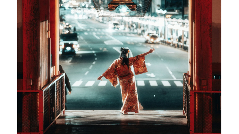 TATİLE GİTMEDEN ÖNCE BUNU YAPMAYI UNUTMA: NEREDE NASIL POZ VERMİŞLER DİYE BAKMAYA NE DERSİNİZ?