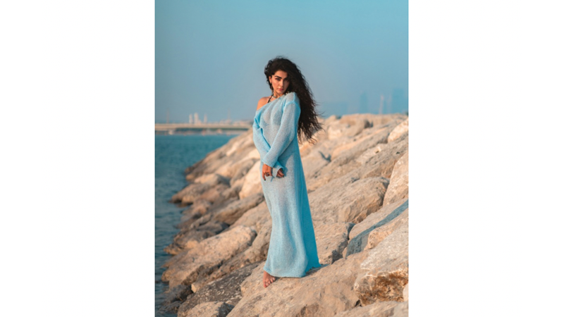 PAREO, GÖMLEK VE TİŞÖRTLERİ GERİDE BIRAKIP PLAJDA TRİKO PLAJ ELBİSESİ GİYMEYE BAŞLADIK AMA SİZCE DE BİR OLMAMIŞLIK YOK MU?