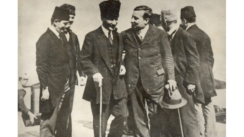 TÜRKİYE CUMHURİYETİ’NİN TAPUSU LOZAN BARIŞ ANTLAŞMASI 102 YAŞINDA! KUTLU OLSUN!