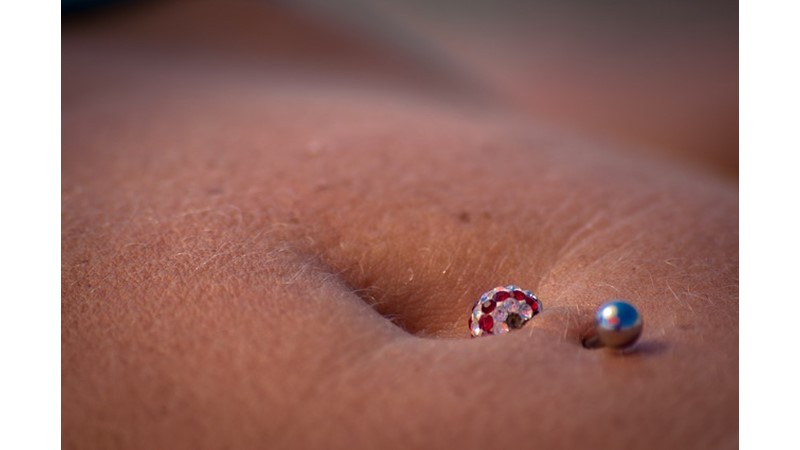 Göbek Delikleri Neden Farklı?